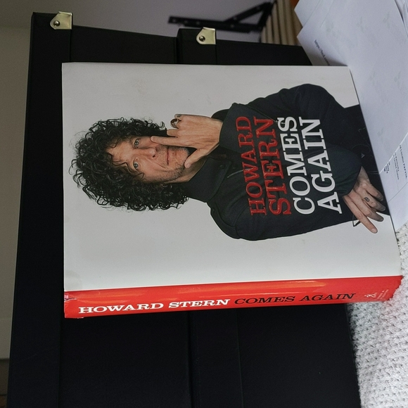 Howard Stern Comes Again Hardback Book - Picture 5 of 5